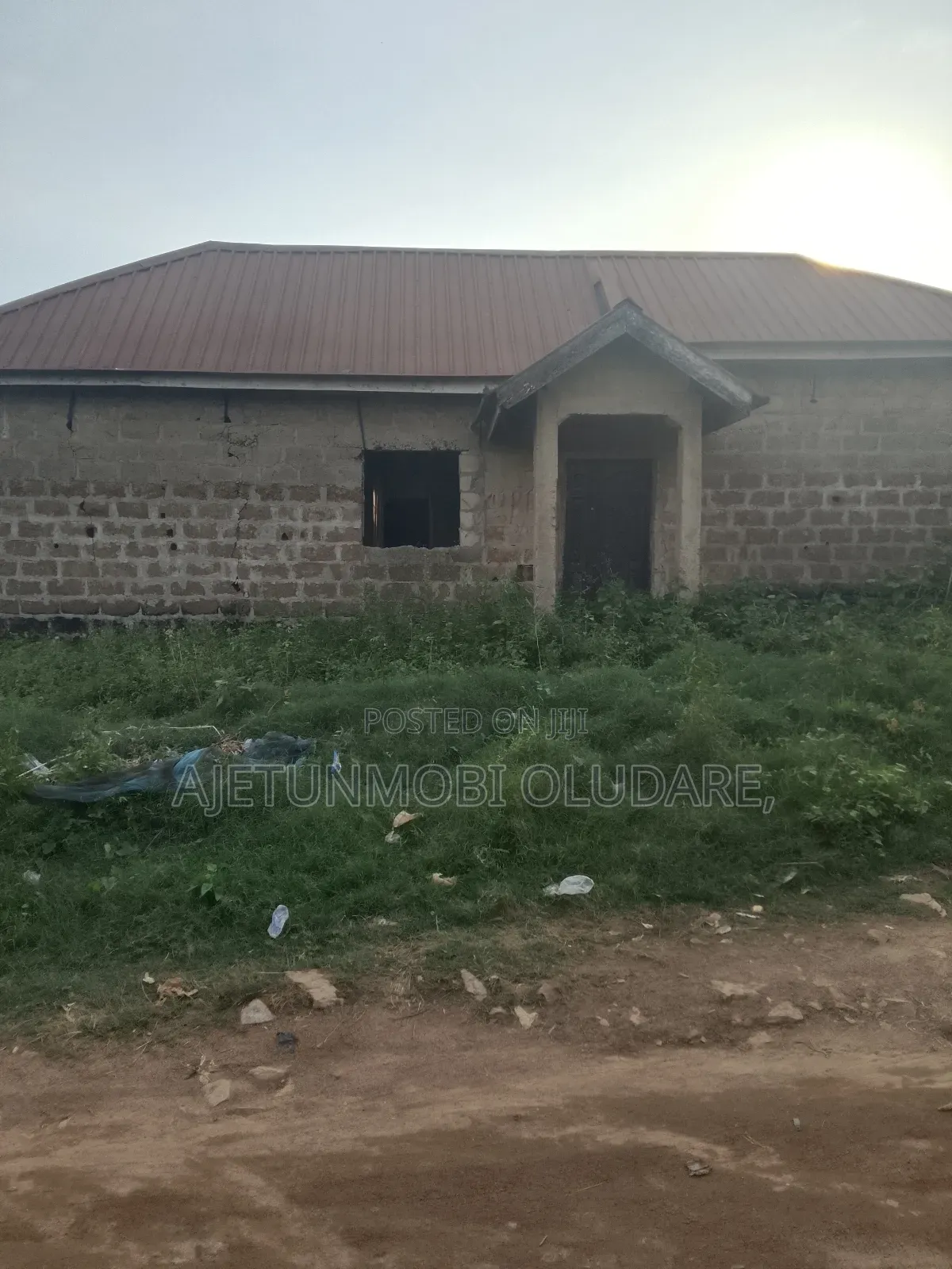 20bdrm Bungalow in Abe Cocoa Ado Ekiti for sale in Ado Ekiti
