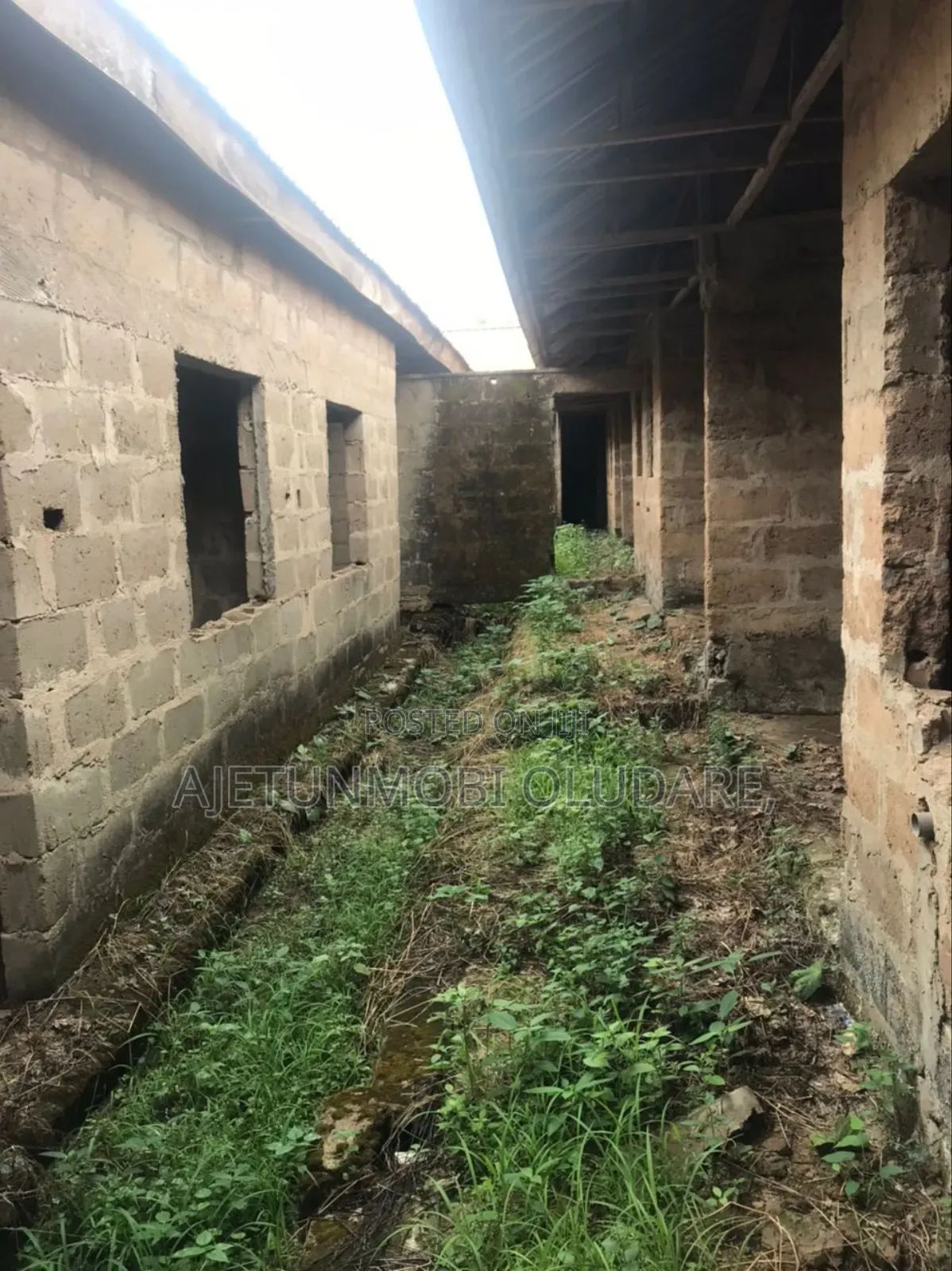 20bdrm Bungalow in Abe Cocoa Ado Ekiti for sale in Ado Ekiti