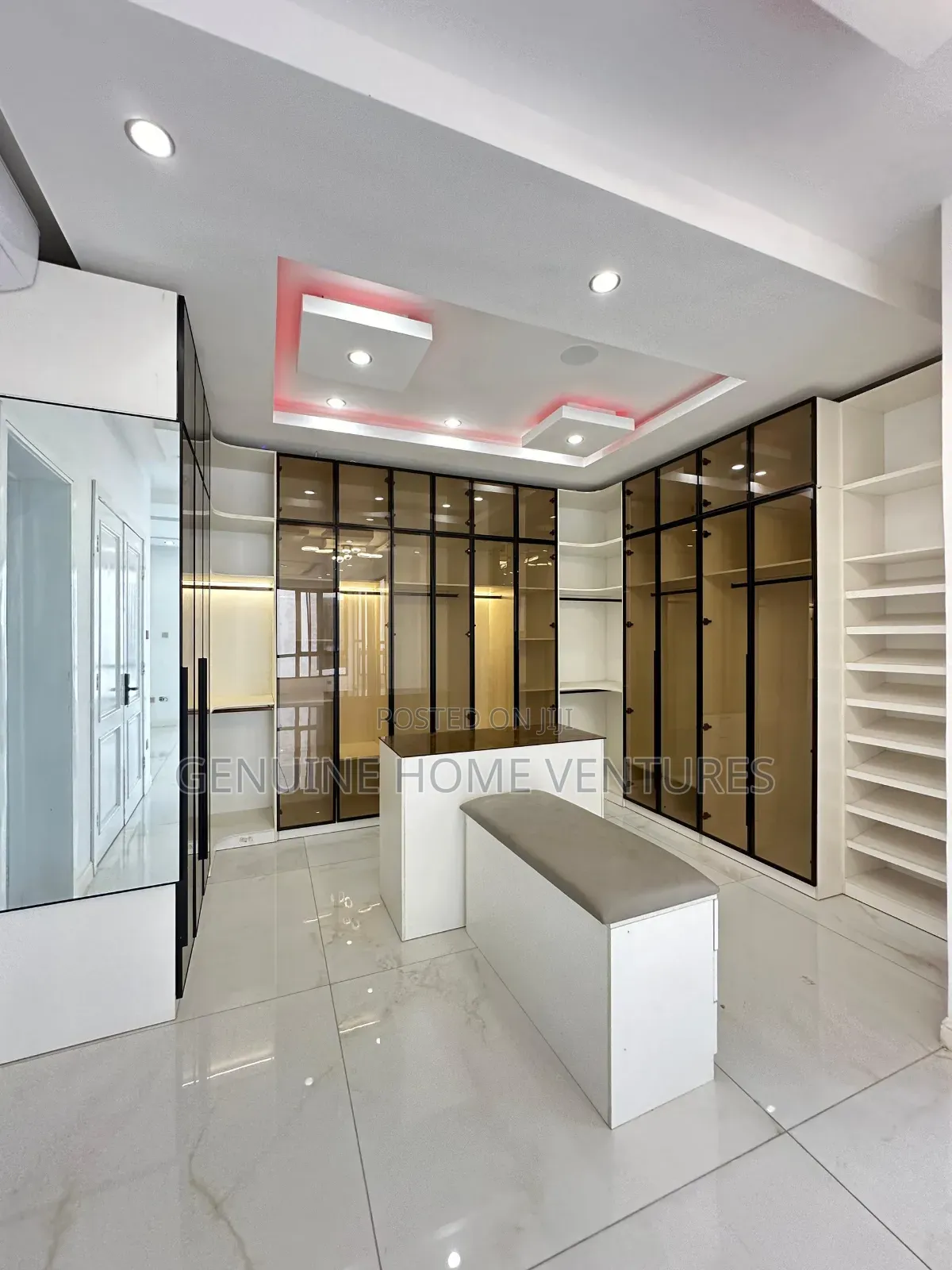 5bdrm Duplex in Ikoyi for sale in Ikoyi