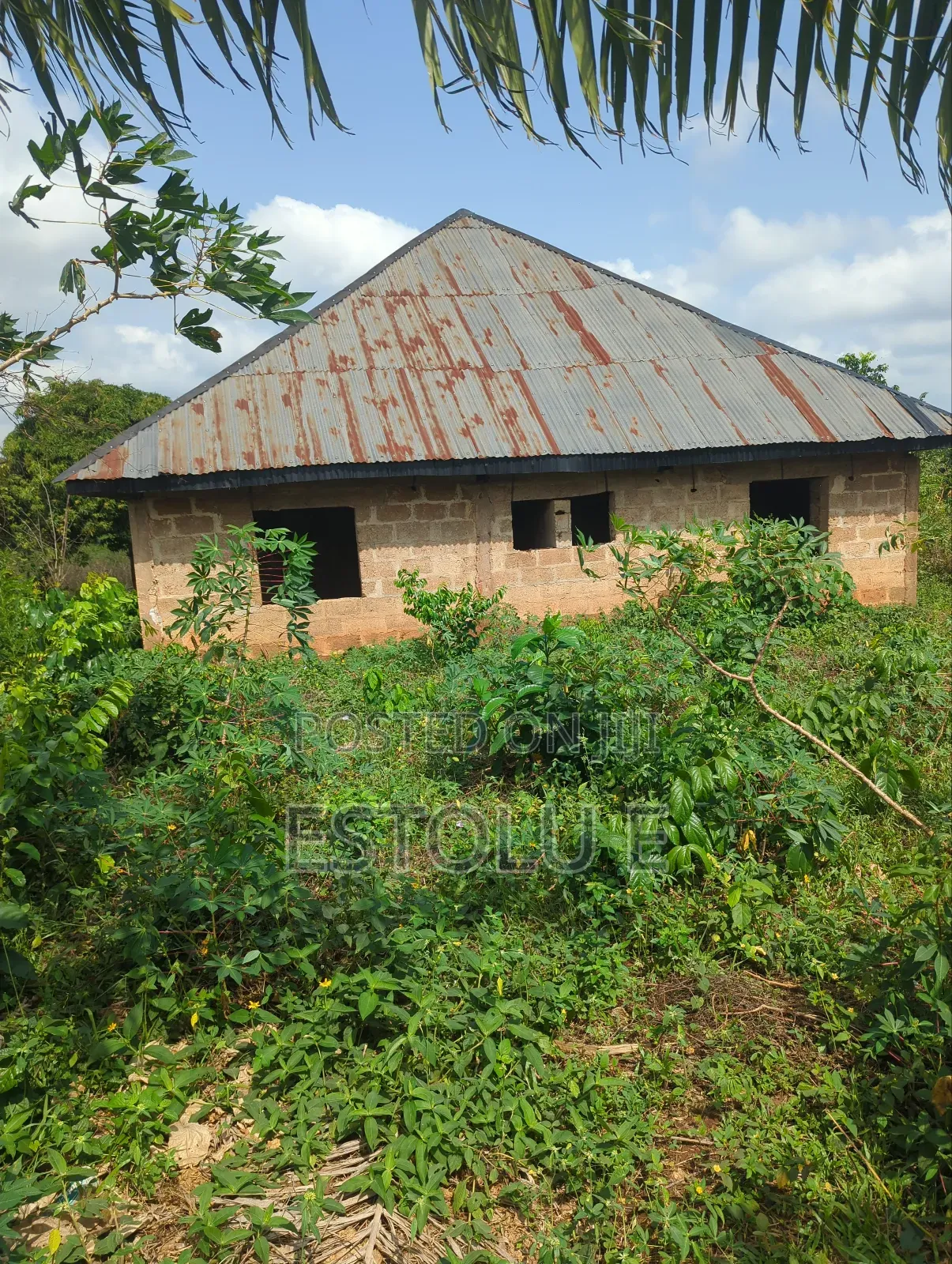 3bdrm Bungalow in Ilesa for sale in Ilesa