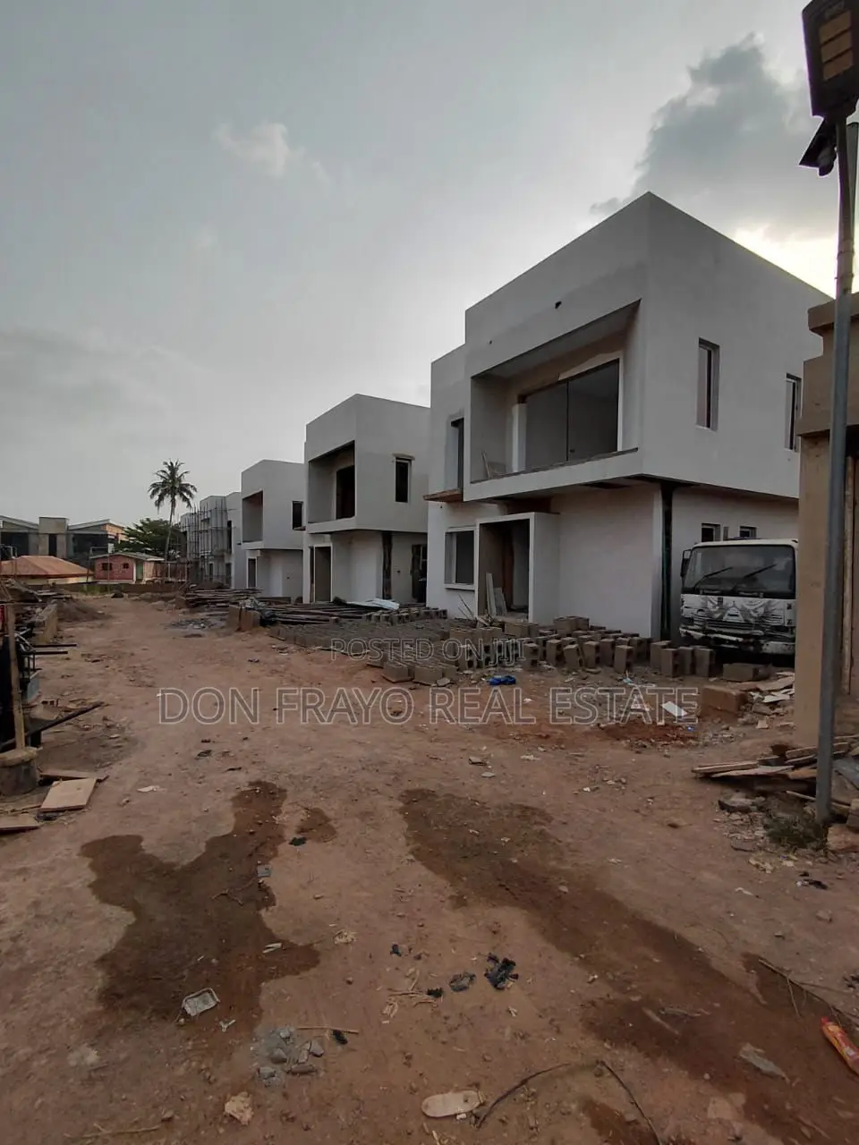 4bdrm Duplex in Old Bodija Estate for sale in Bodija
