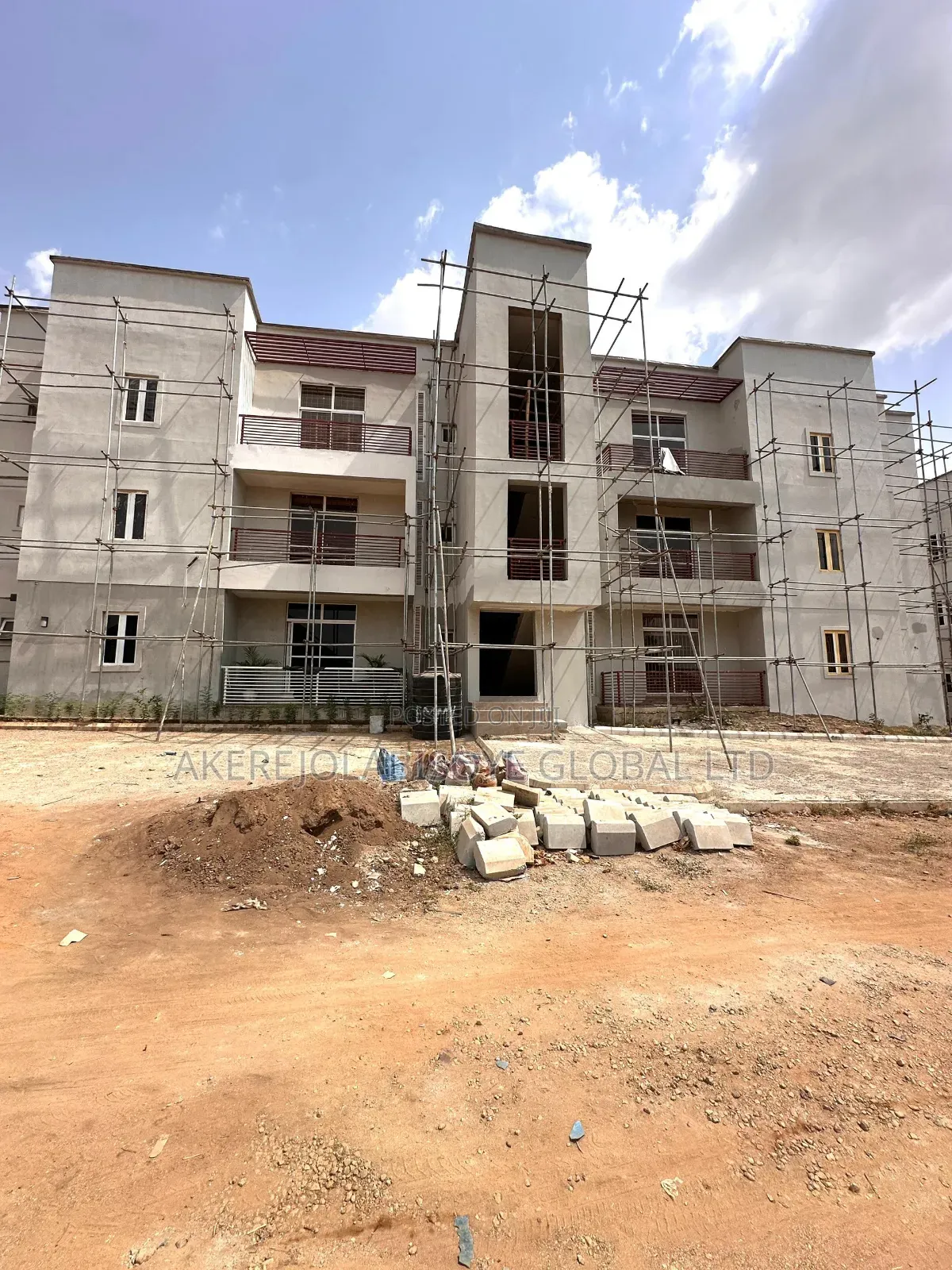 3bdrm Apartment in Karsana, Abuja for sale in Karsana