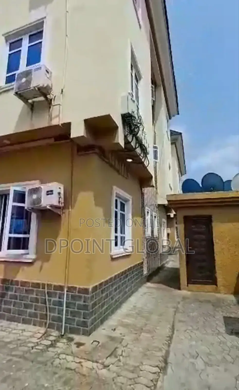 2bdrm Block of Flats in Ago, Isolo for sale in Isolo
