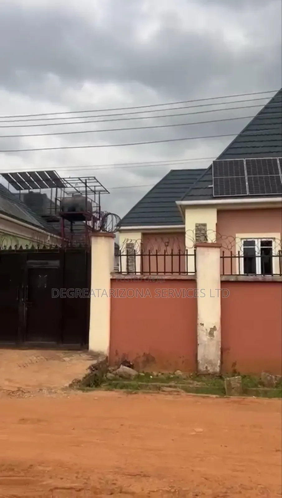 3bdrm Bungalow in Ngozika Estate, Awka for sale in Awka