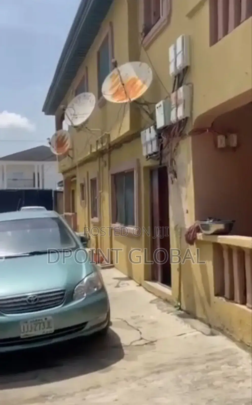 14bdrm Block of Flats in In Estate, Isolo for sale in Isolo