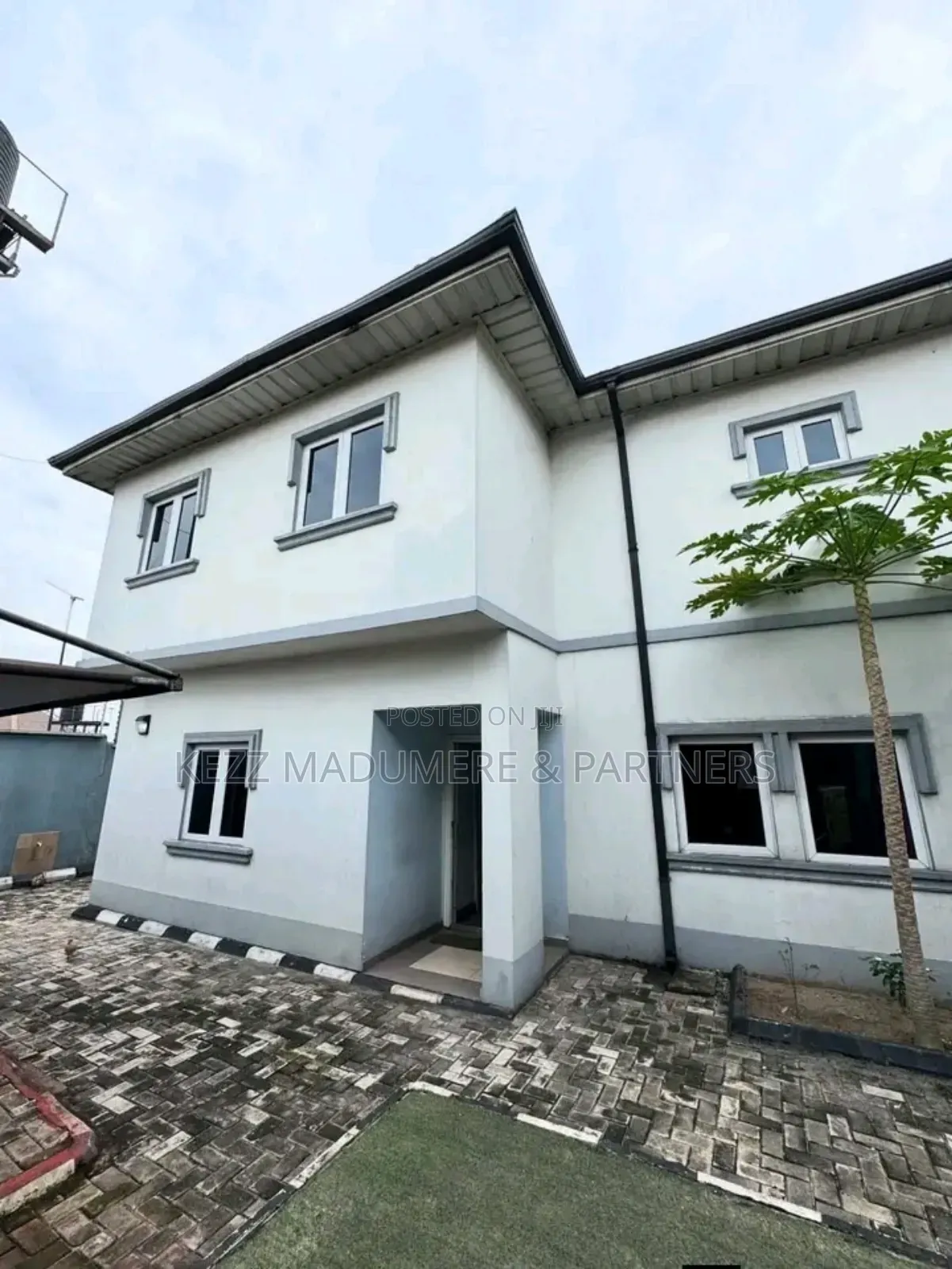 4bdrm Duplex in Eliozu , Port for sale in Eliozu