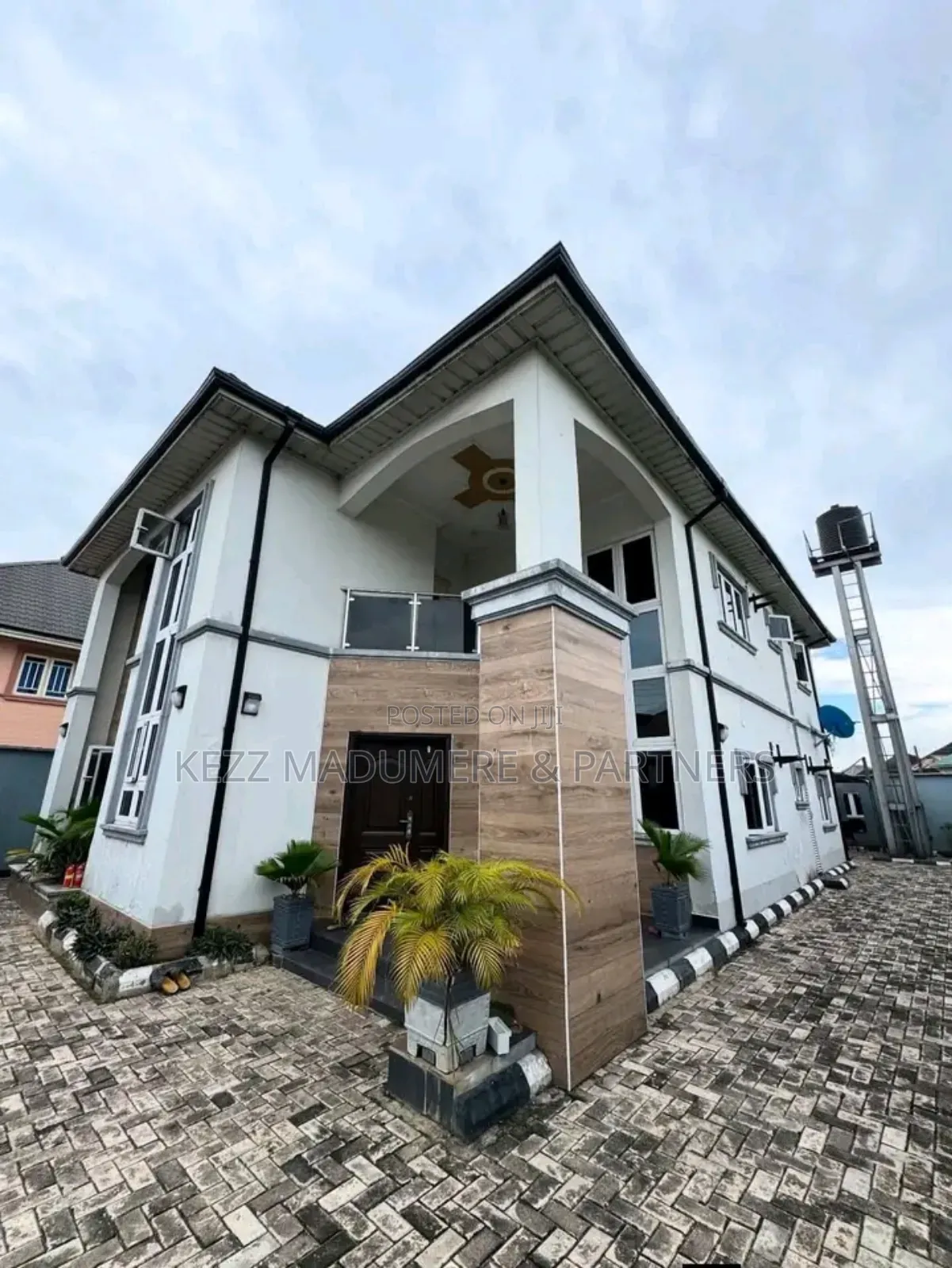 4bdrm Duplex in Eliozu , Port for sale in Eliozu