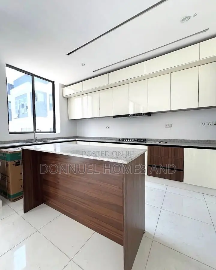 2bdrm Apartment in Ikate for rent in Ikate