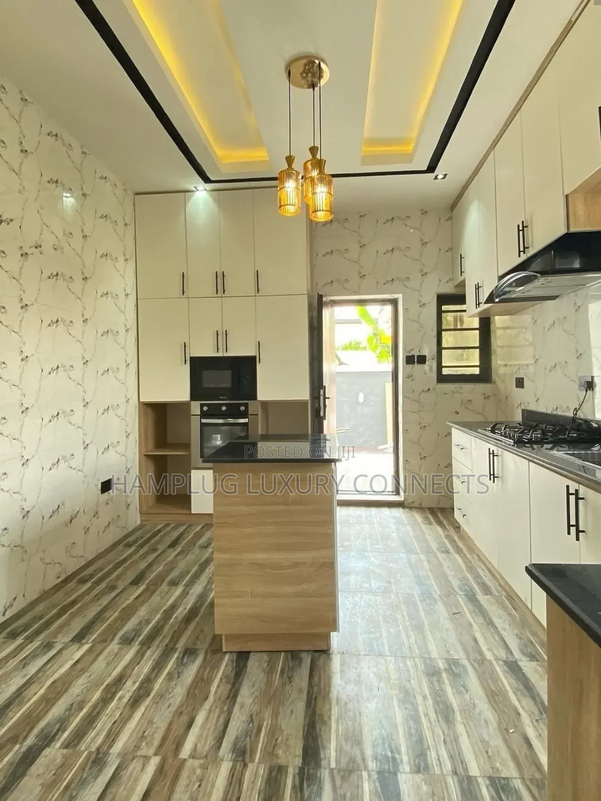 Furnished 4bdrm Duplex in Ruuodomaya for sale in Ruuodomaya