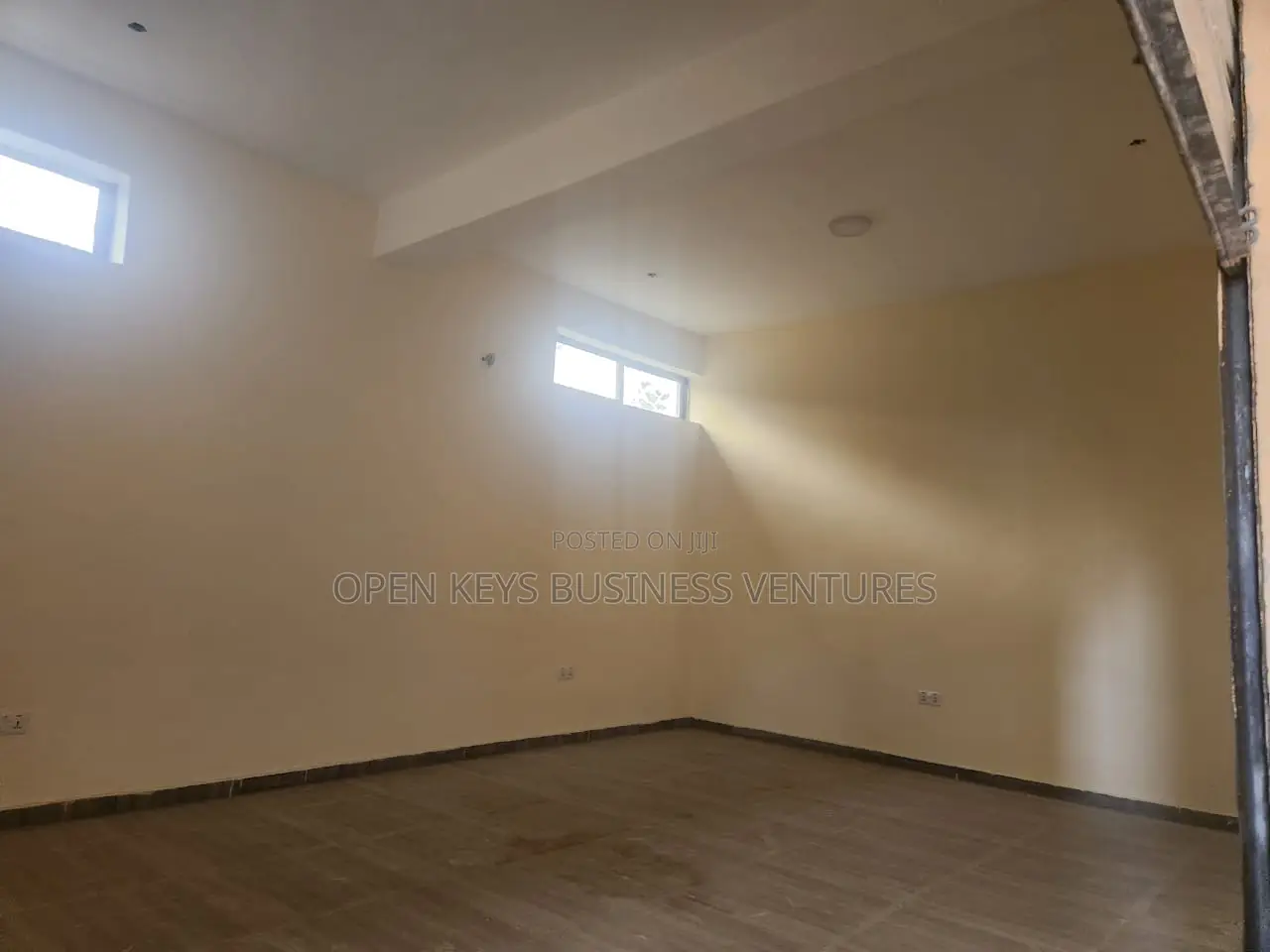 Units of Shops and Office Spaces in a Lucrative Area in Dugbe (Onireke)