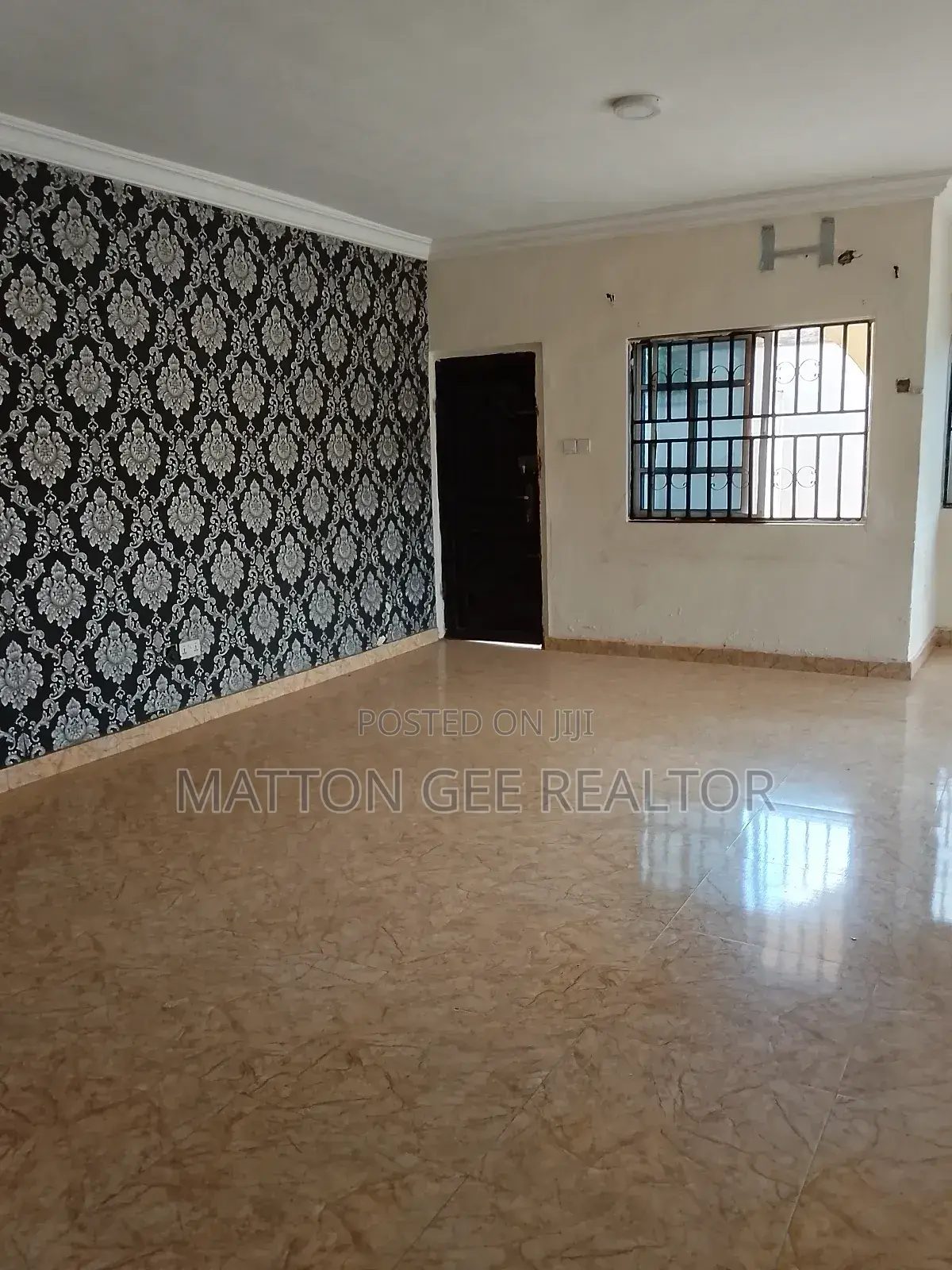 Furnished 3bdrm Block of Flats in Oreyo, Igbogbo for rent in Igbogbo