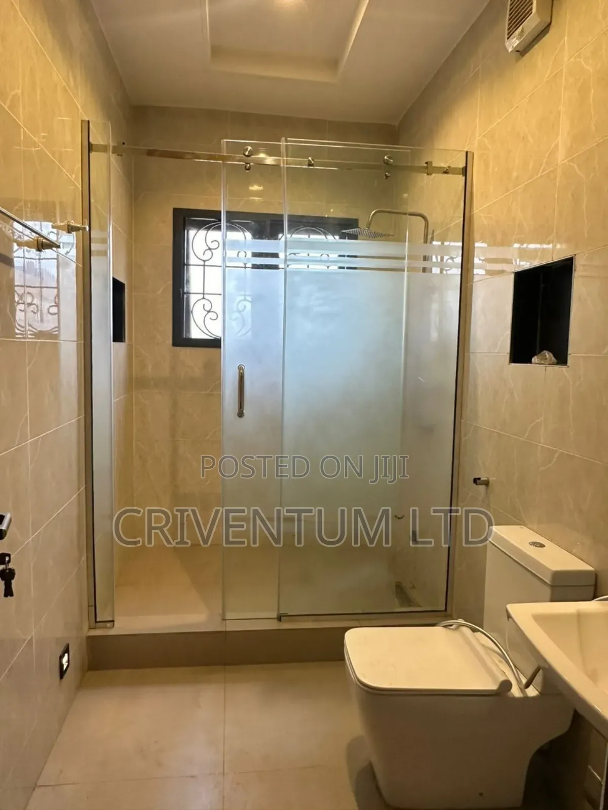 4bdrm Duplex in Kaura for sale in Kaura