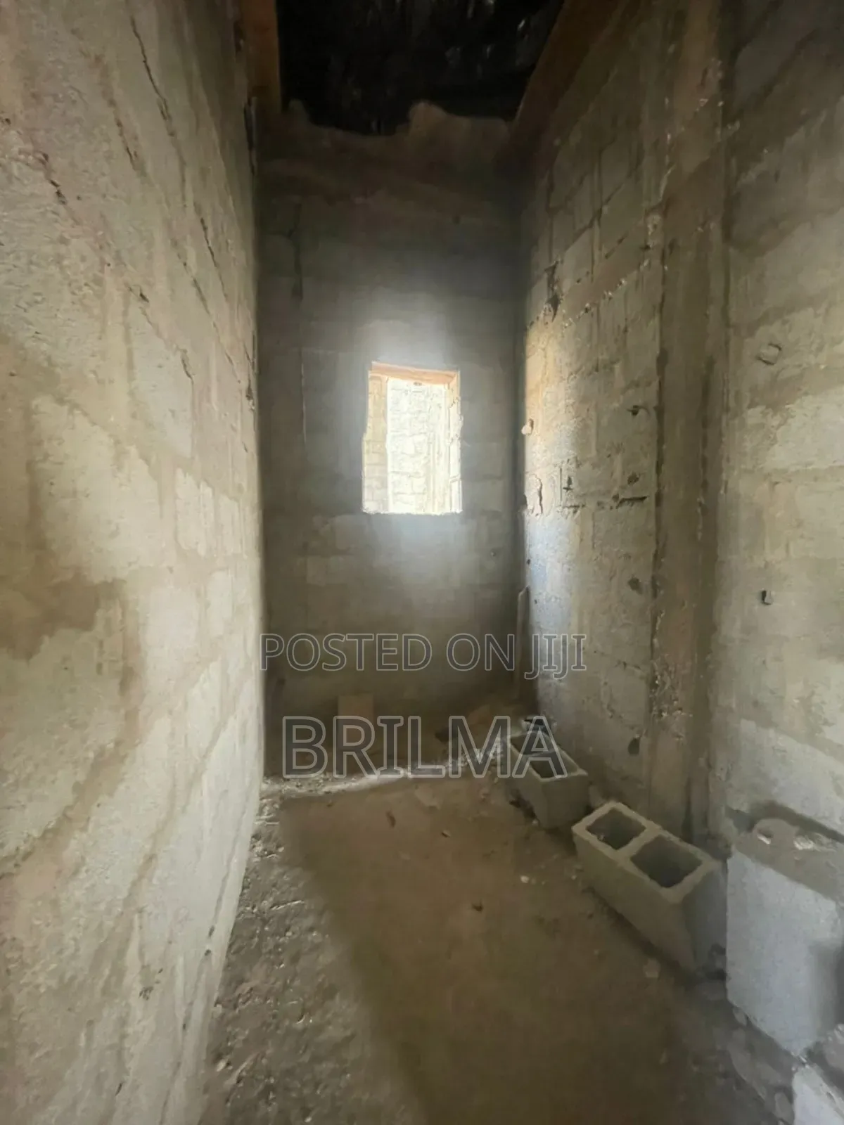 3bdrm Block of Flats in Idu for sale in Idu