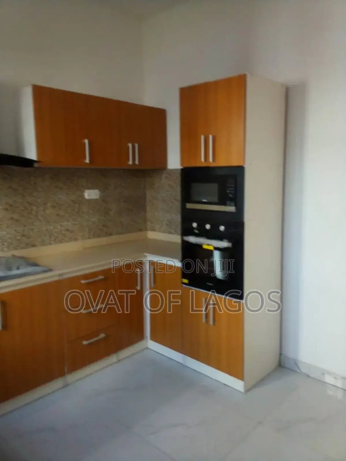 4bdrm Duplex in Ikota for rent in Ikota