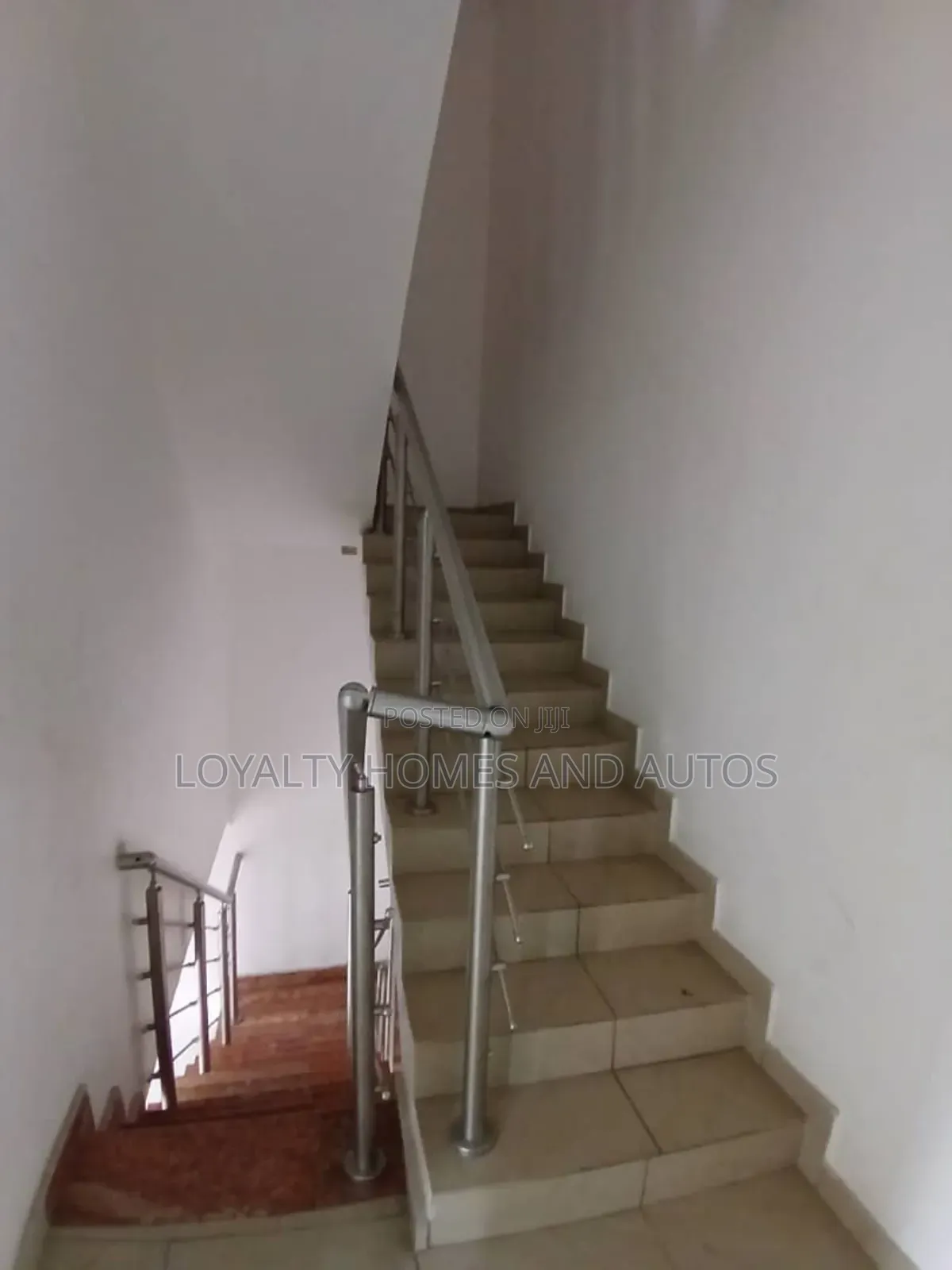 5bdrm House in Palm City, Ajah for sale in Ajah