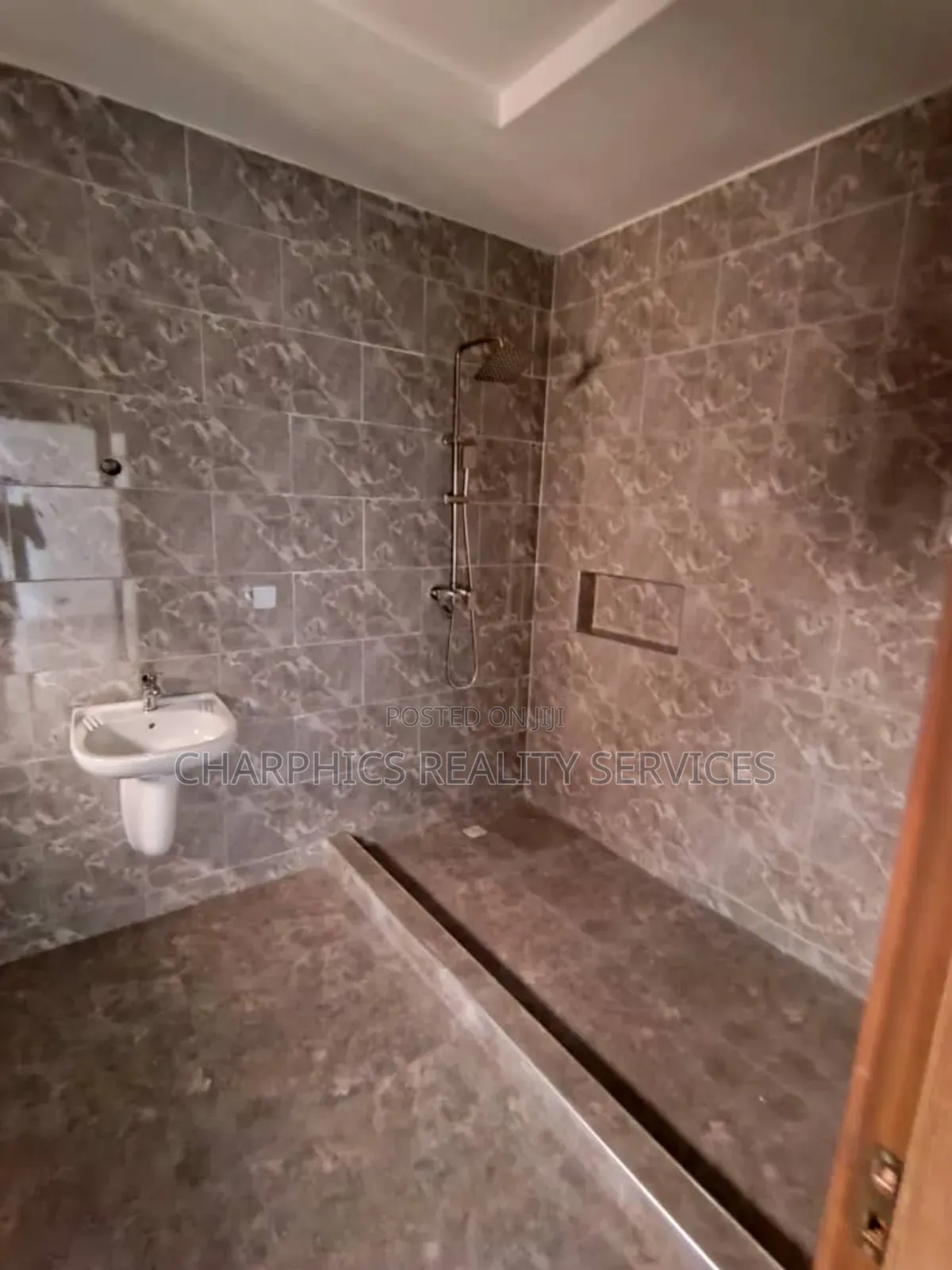 4bdrm Duplex in Ikeja for rent in Ikeja