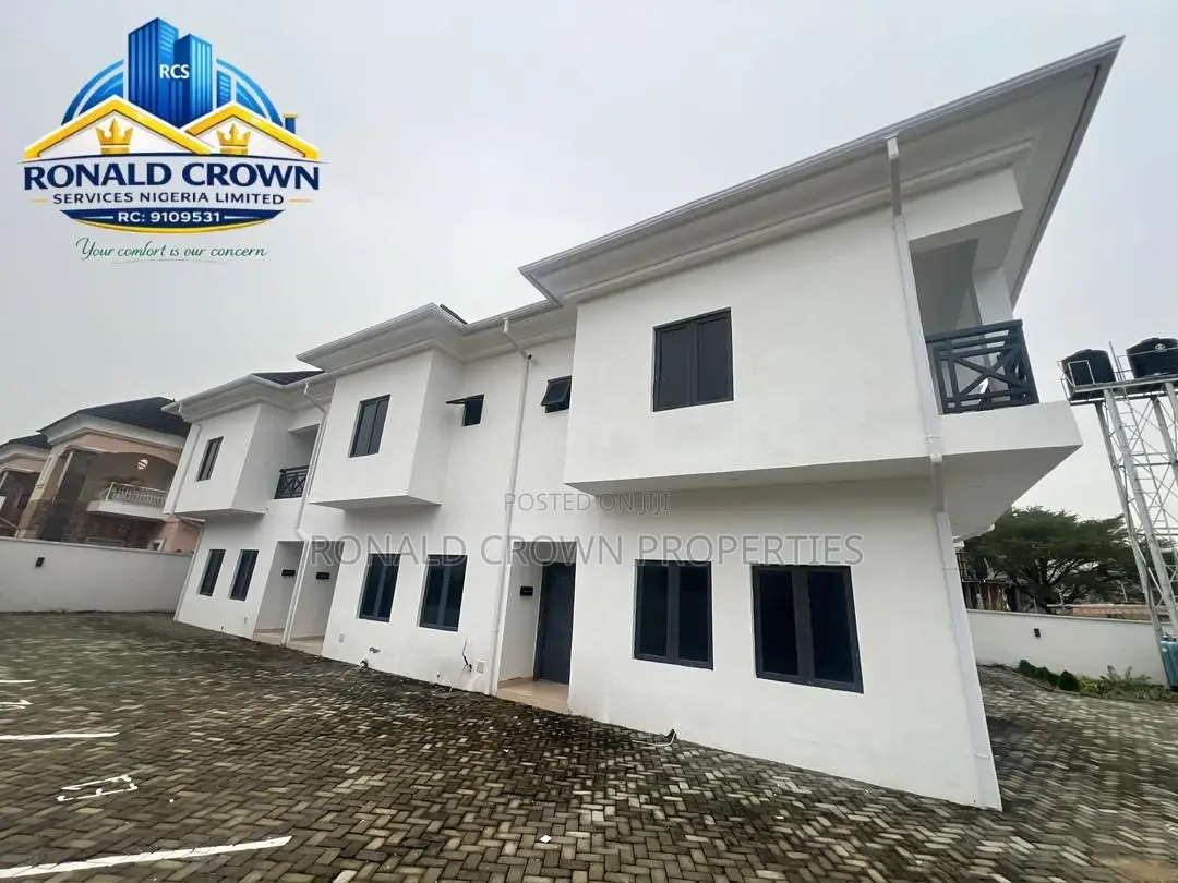 3bdrm Duplex in Lekki Phase 1 for rent in Lekki Phase 1