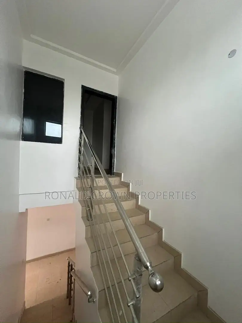 3bdrm Duplex in Lekki Phase 1 for rent in Lekki Phase 1