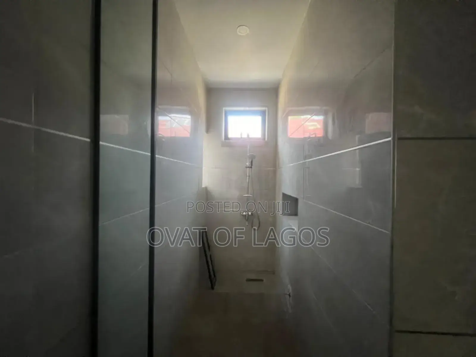 5bdrm Duplex in Lekki Phase 1 for rent in Lekki Phase 1