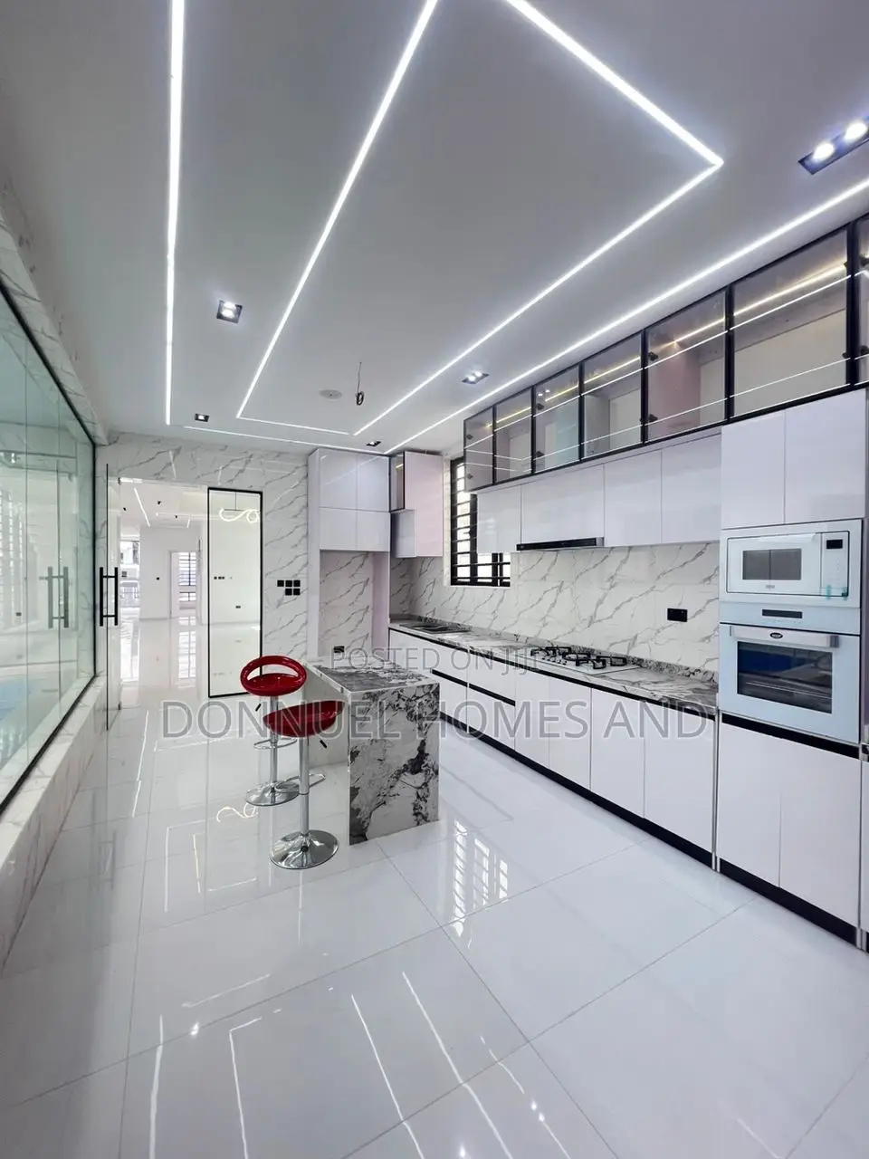 5bdrm Duplex in Ajah for sale in Ajah