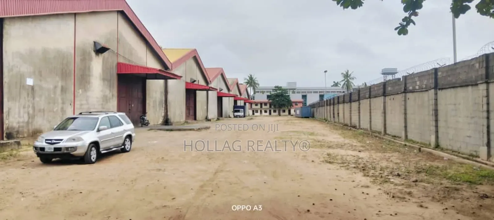 5 Bay Warehouse With Office Building on 21000 Sq MTS Land in Alakija