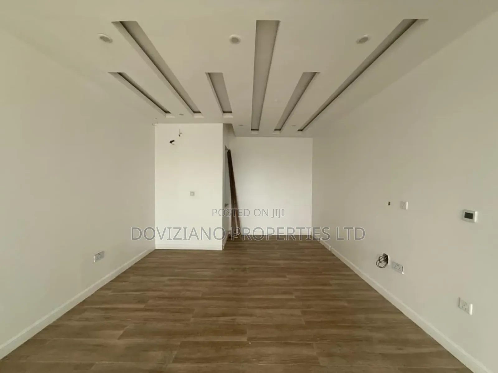 4bdrm Duplex in Lekki Phase 1 for sale in Lekki Phase 1