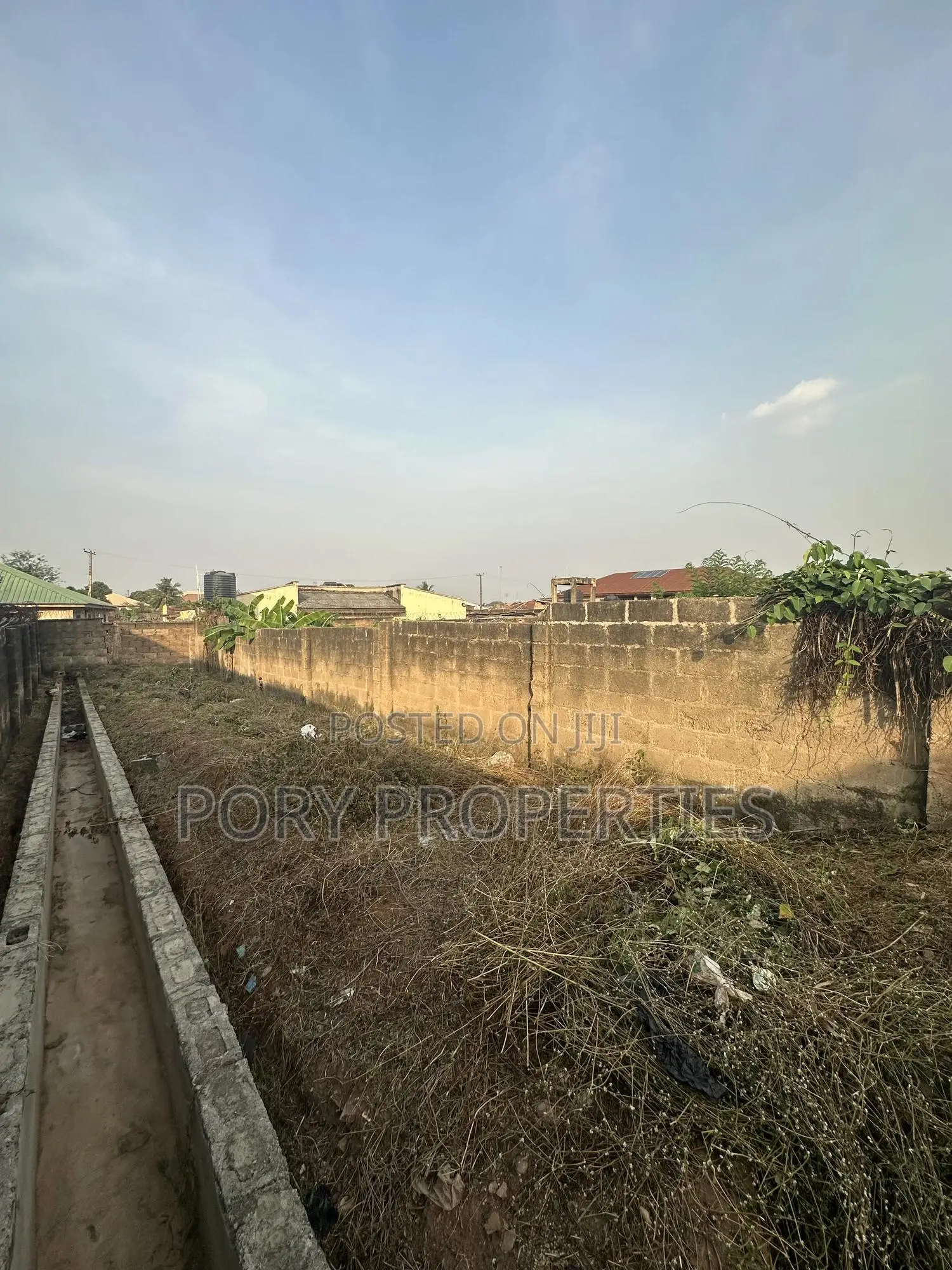 Residential Land for Sale in Ologuneru