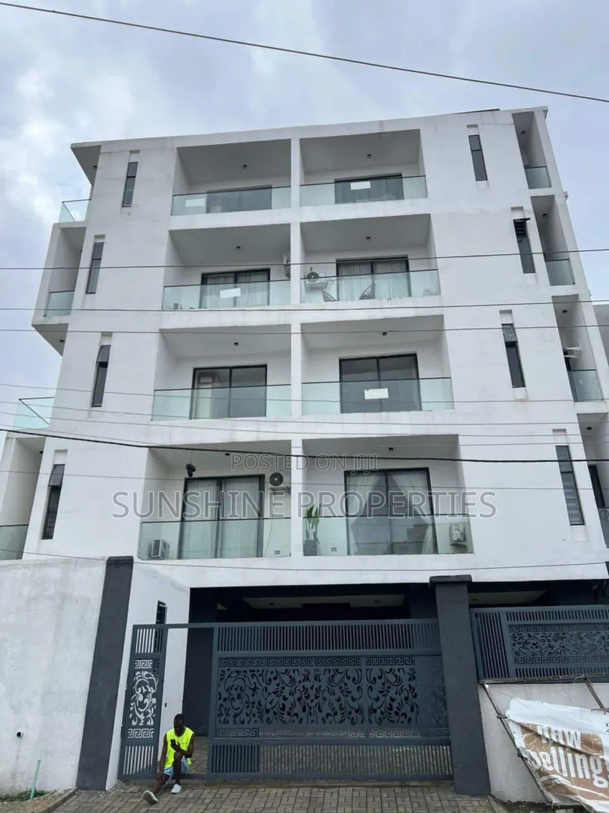 Furnished 2bdrm Apartment in Ikate for sale in Ikate