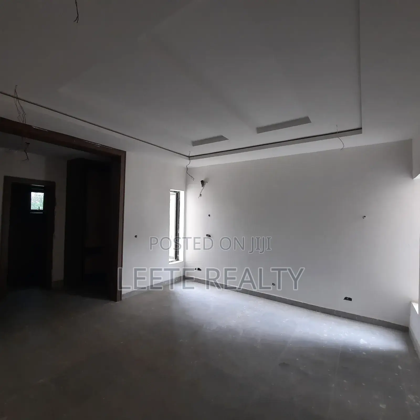 5bdrm Duplex in Zone 7 / Wuse for sale in Zone 7 / Wuse