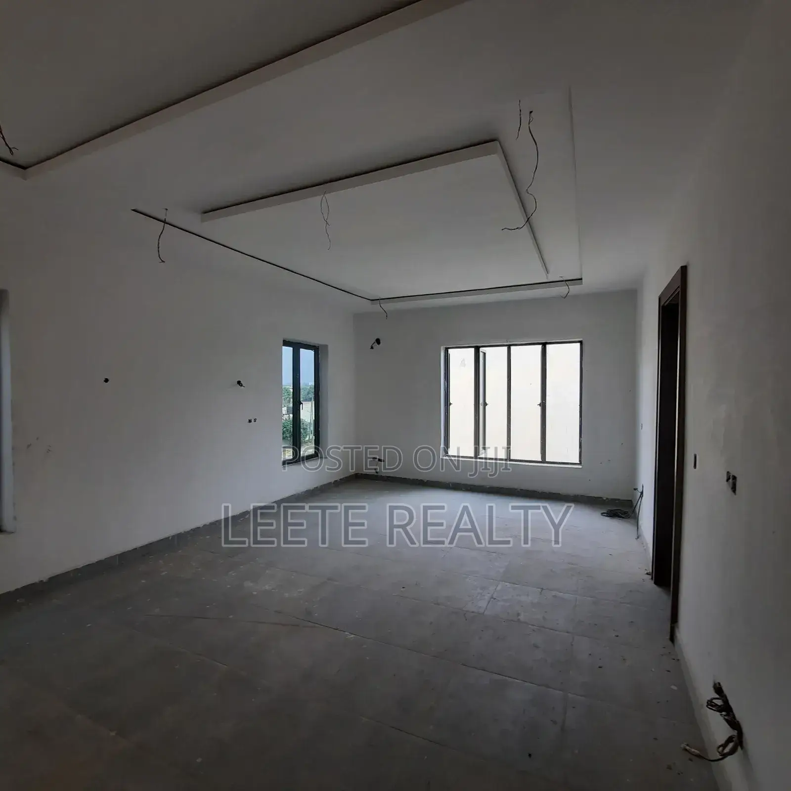 5bdrm Duplex in Zone 7 / Wuse for sale in Zone 7 / Wuse