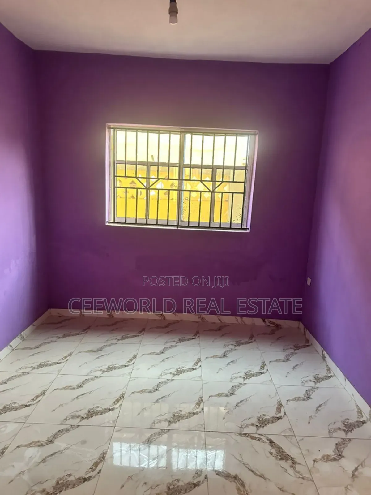 Commercial Office Space of 4 Rooms Wing With Eleyele Ibadan in Eleyele