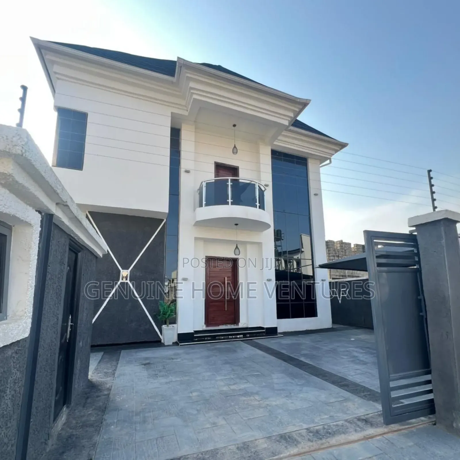 5bdrm Duplex in Ajah for sale in Ajah