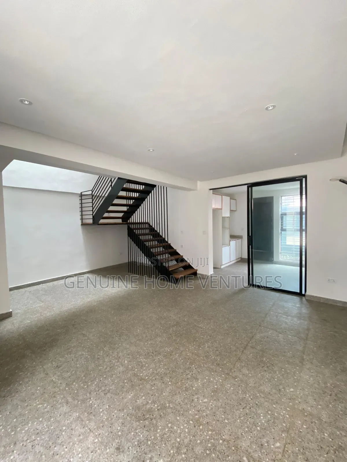 4bdrm Duplex in Ikate for sale in Ikate