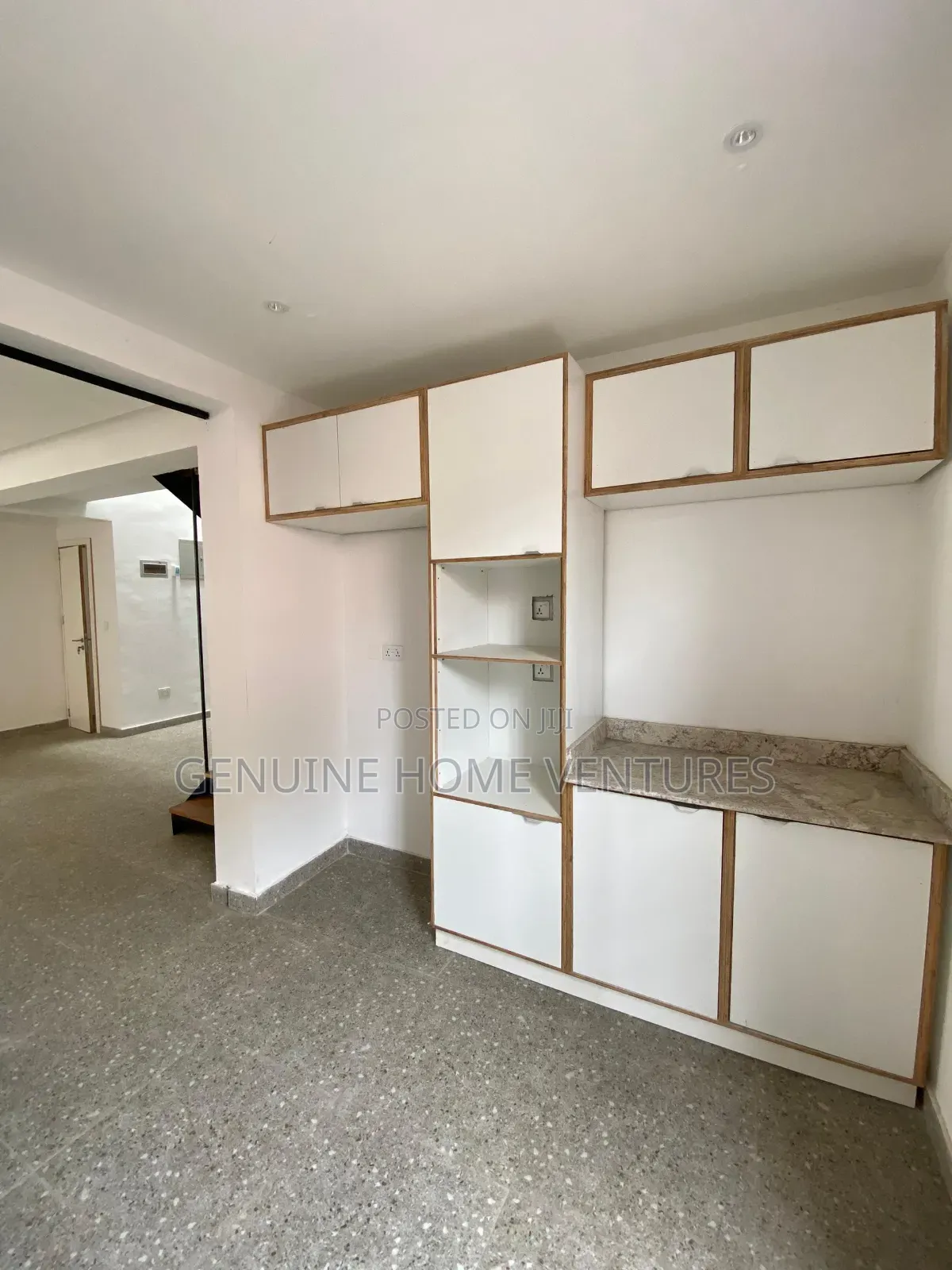 4bdrm Duplex in Ikate for sale in Ikate