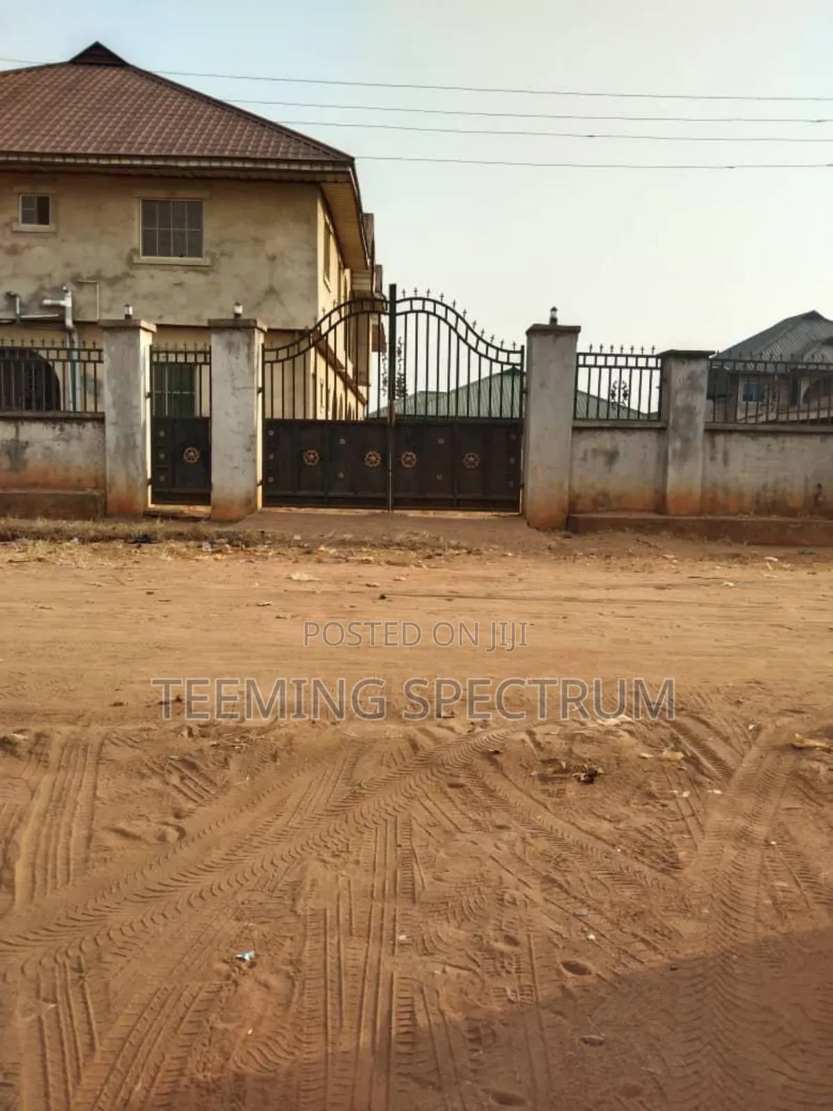 3bdrm Block of Flats in Benin City for sale in Benin City
