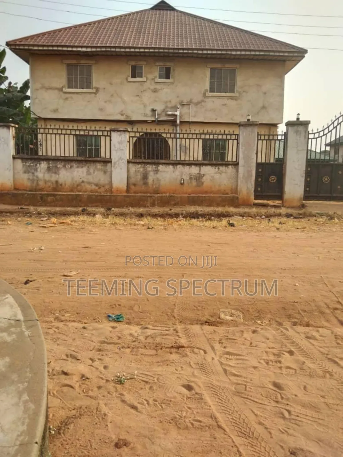 3bdrm Block of Flats in Benin City for sale in Benin City