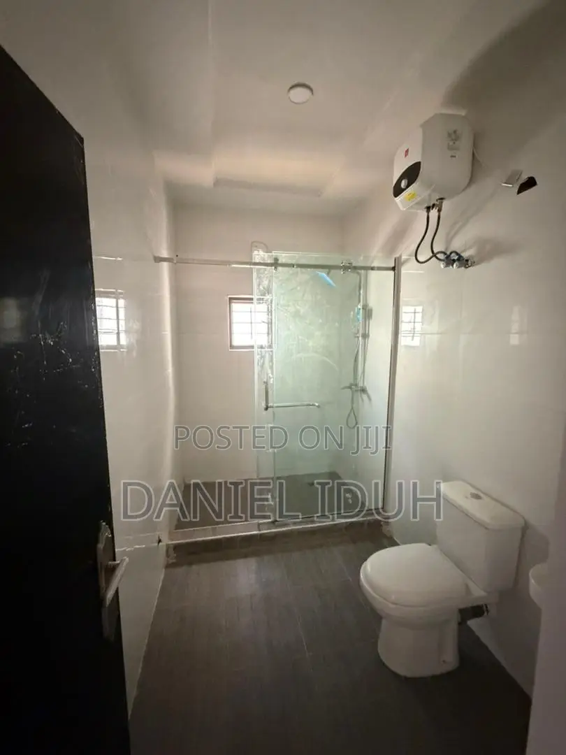 Furnished 4bdrm Townhouse / Terrace in Edan Homes, Mabushi for rent in Mabushi