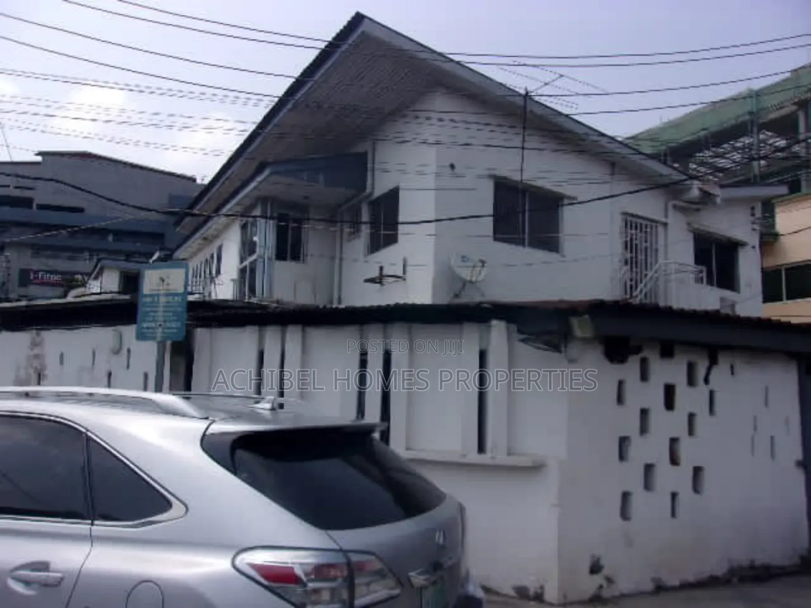 5 Bedroom Duplex With Block of Flats in Ikoyi in Awolowo Road