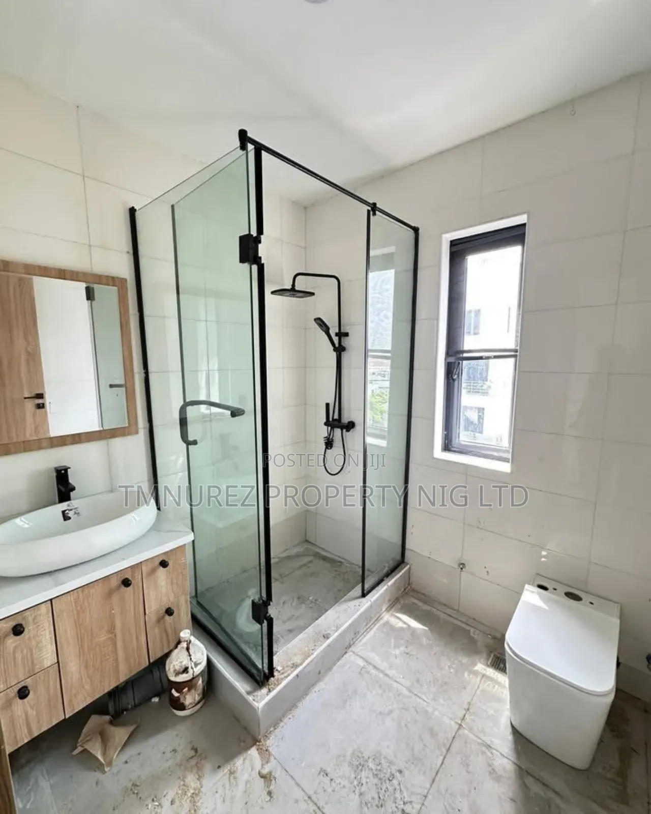 2bdrm Apartment in Lekki Phase1 for sale in Lekki Phase 1