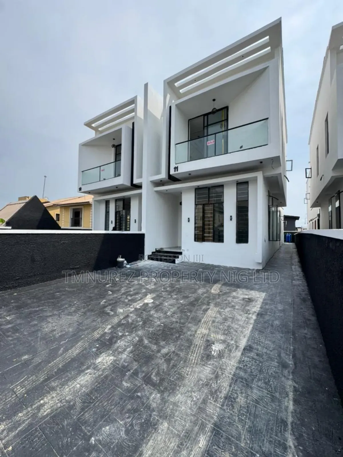 4bdrm Duplex in Idado, Ikate for rent in Ikate
