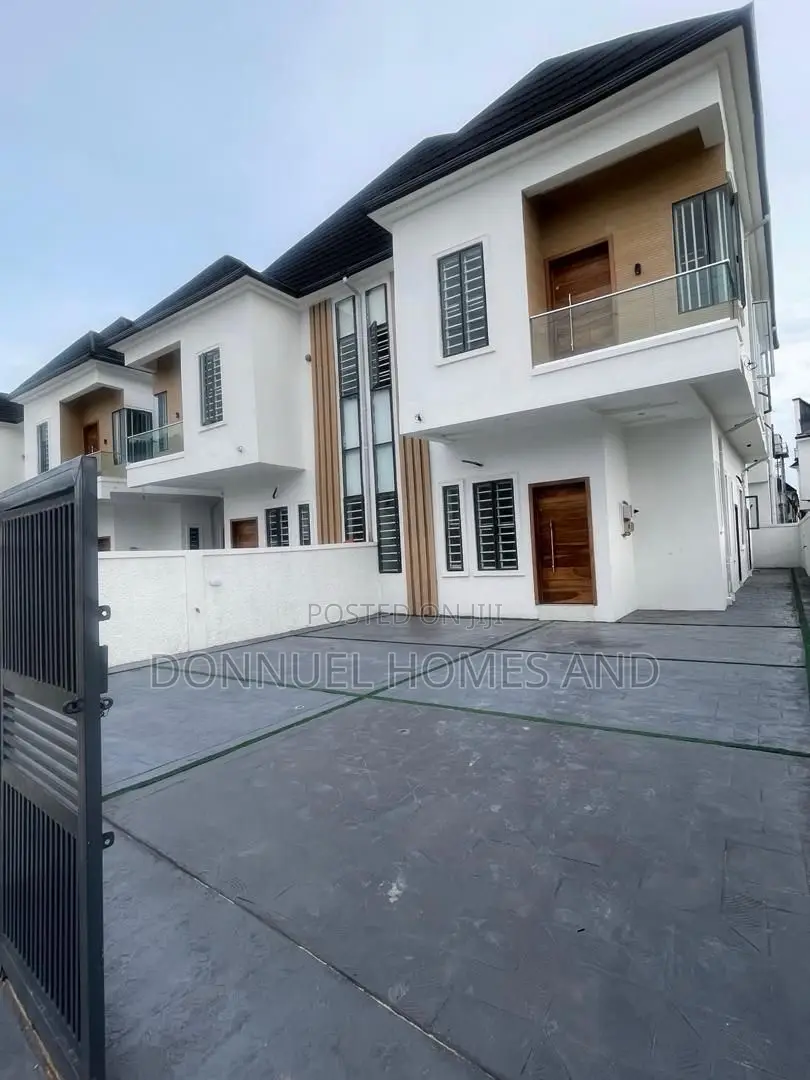 4bdrm Duplex in Ajah for sale in Ajah
