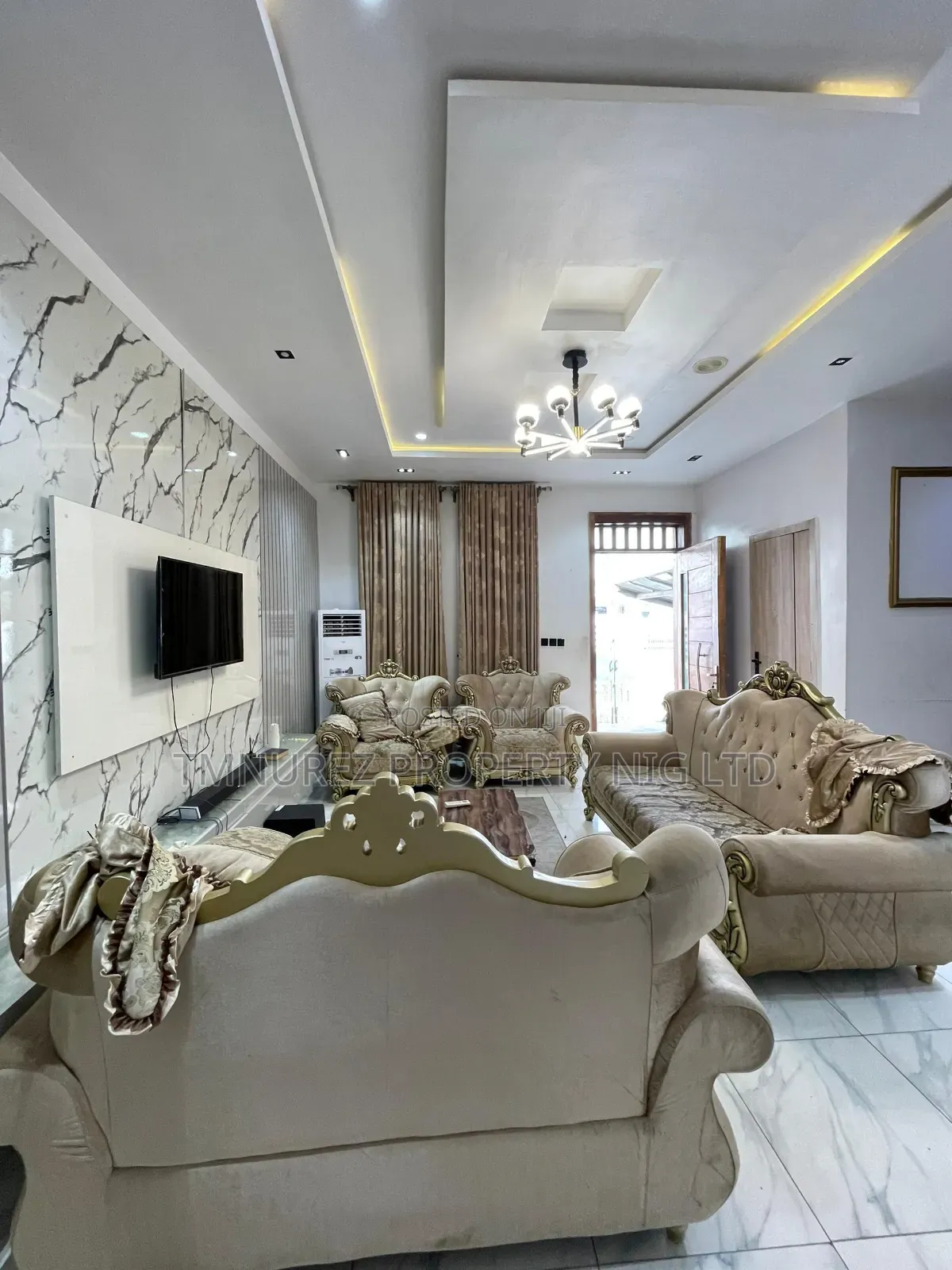 4bdrm Duplex in Orchild Road Lekki, Chevron for sale in Chevron