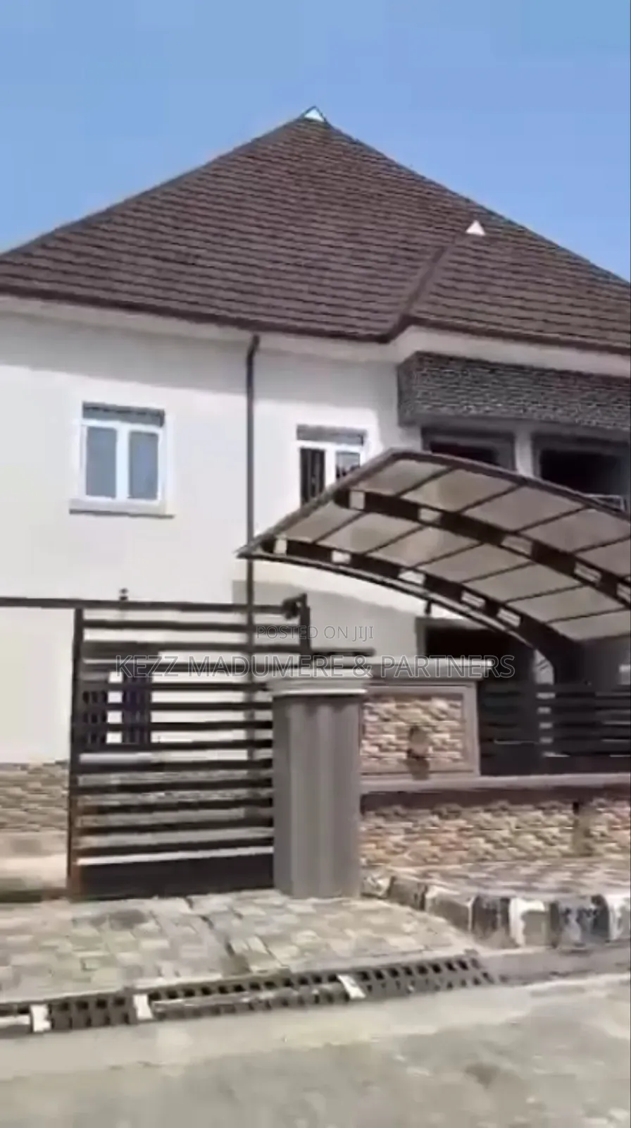 5bdrm Duplex in Warri , Delta State for sale in Warri