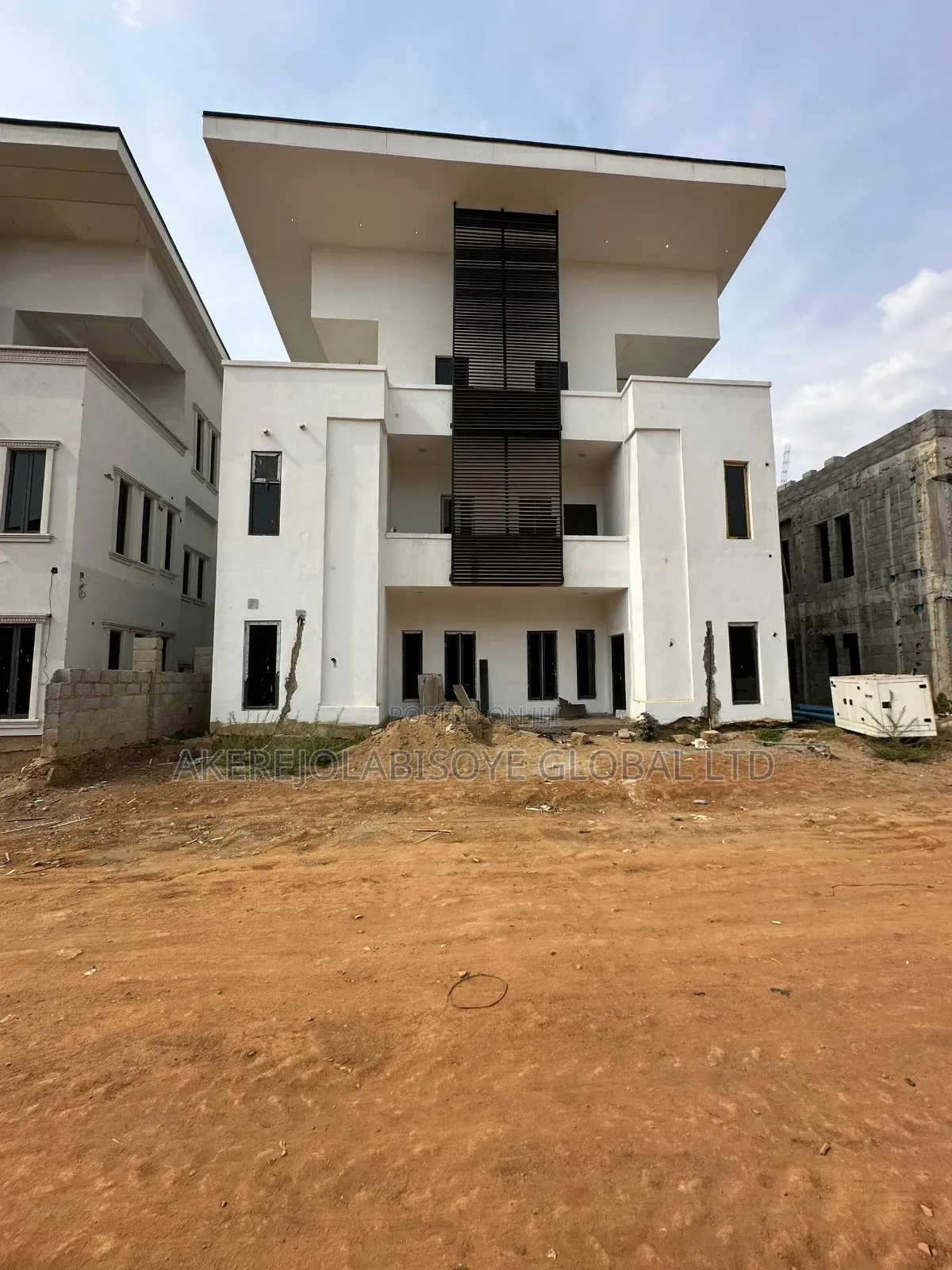 5bdrm Duplex in Wuye , Abuja for sale in Wuye