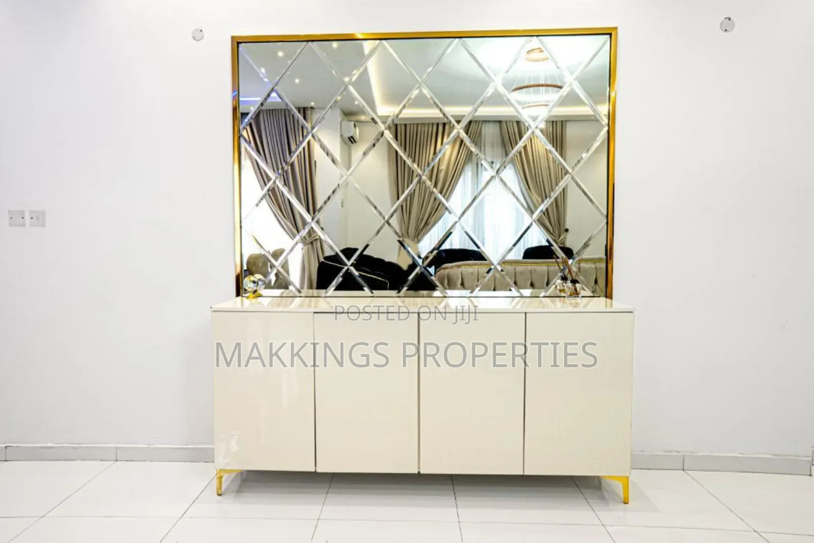 Furnished 3bdrm Apartment in Lekki Phase 1 for rent in Lekki Phase 1