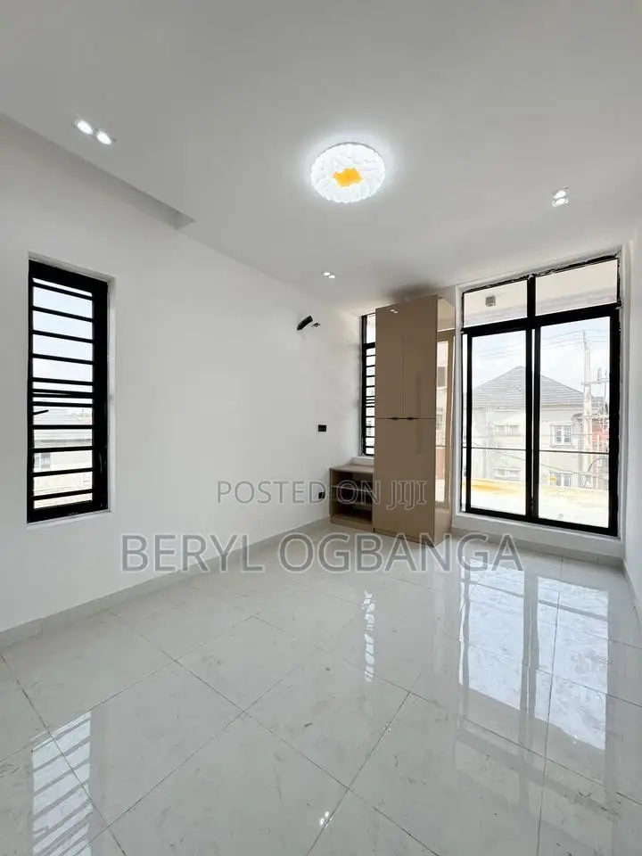 2bdrm Apartment in Ologolo for sale in Ologolo