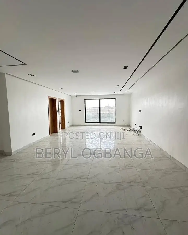 2bdrm Apartment in Lekki Phase 1 for sale in Lekki Phase 1