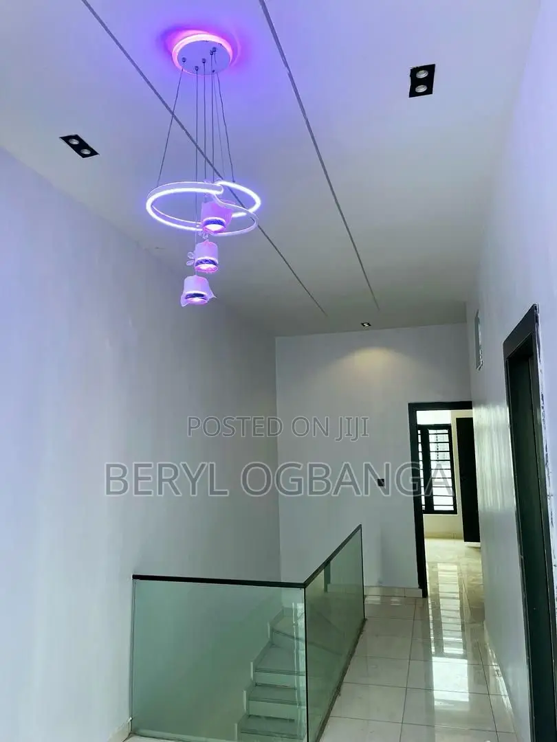 4bdrm Duplex in Ikota for sale in Ikota