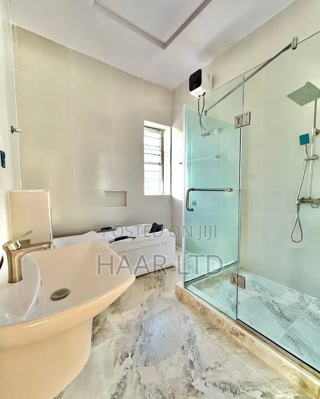 4bdrm Duplex in Lekki Phase 2 for sale in Lekki Phase 2