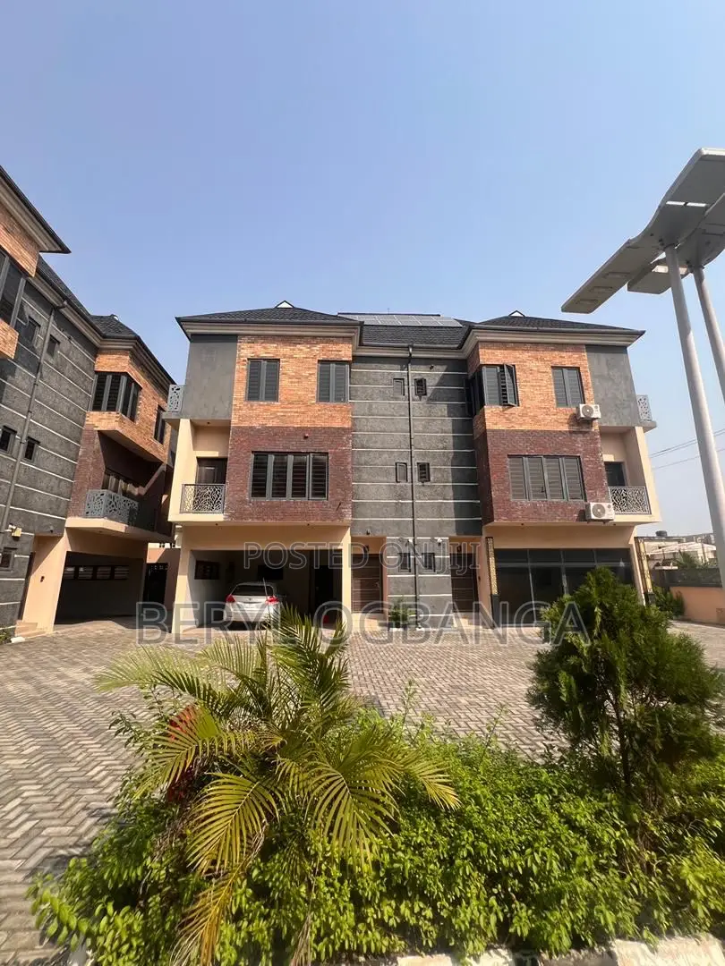 4bdrm Duplex in Ikate for sale in Ikate